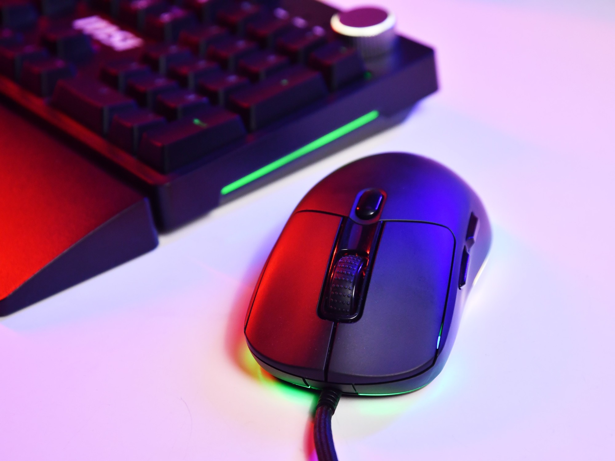 һ�Ѽ��̣�������̬��΢��FORGE GK320��GM330��Ϸ����ͼ��