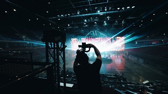 让每个观众都在第一排：佳能EOS VR系统助力现场演出进入沉浸时代