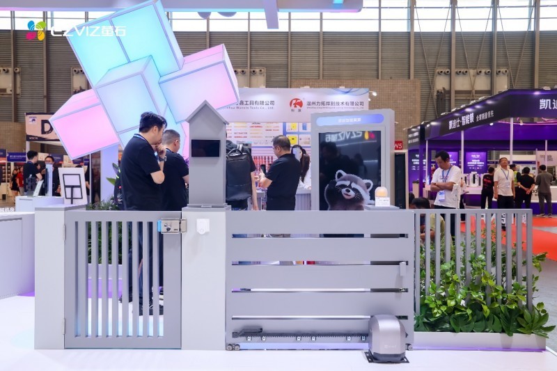 萤石携新品Y5000FVXUltra亮相国际五金展,权威认证彰显AI智能锁引领地位