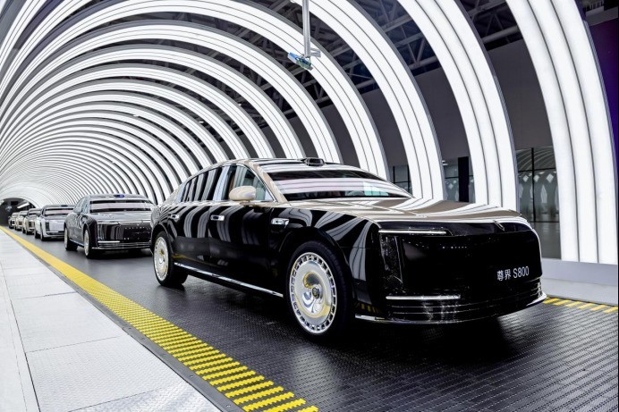 华为2025:三线出击,崛起势不可挡