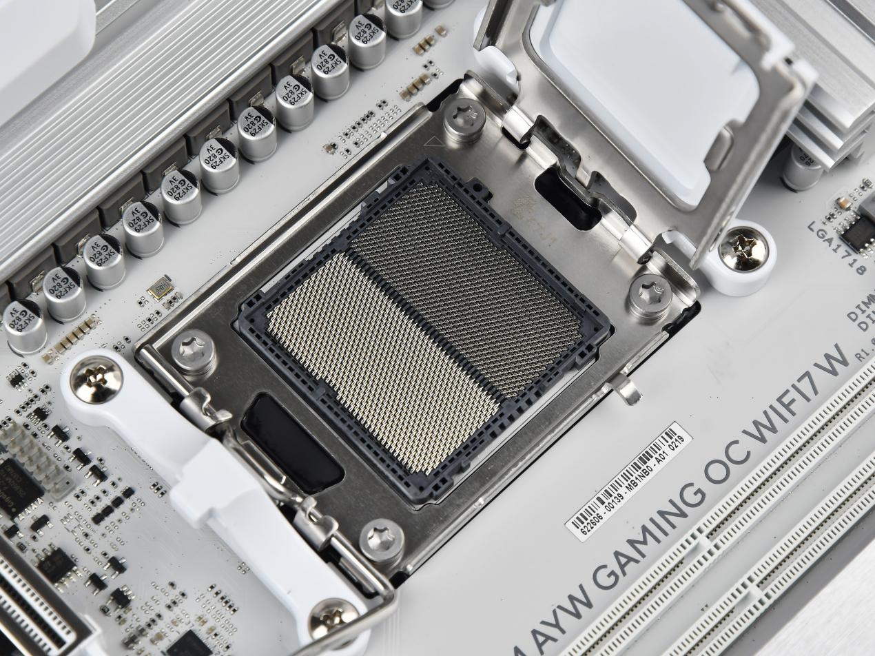 华硕B850M AYW GAMING OC WIFI 7主板评测:千元价格内存超频性能同级罕有