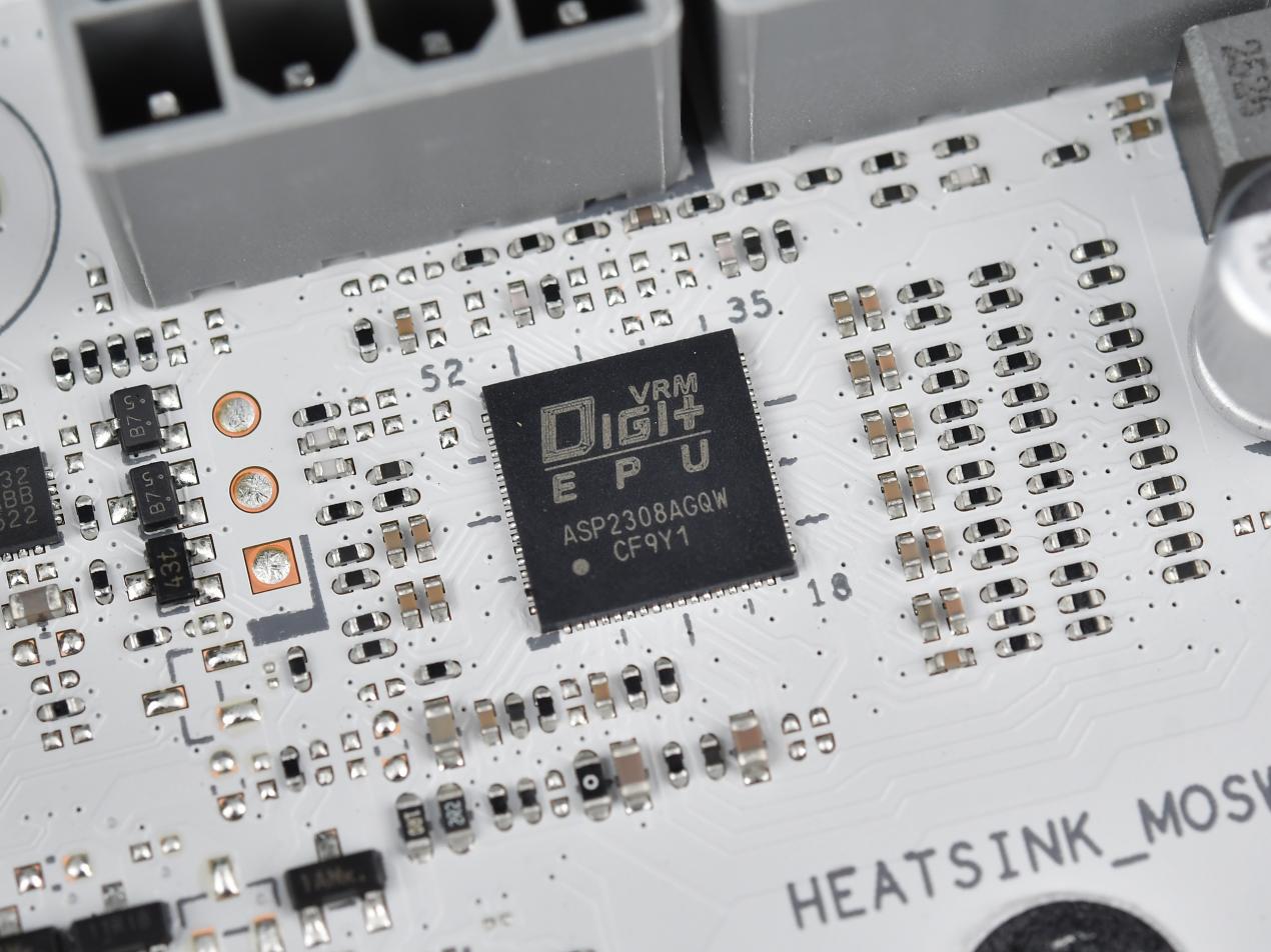 华硕B850M AYW GAMING OC WIFI 7主板评测:千元价格内存超频性能同级罕有