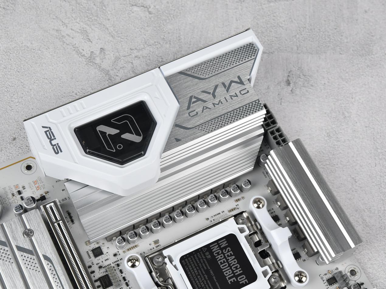 华硕B850M AYW GAMING OC WIFI 7主板评测:千元价格内存超频性能同级罕有