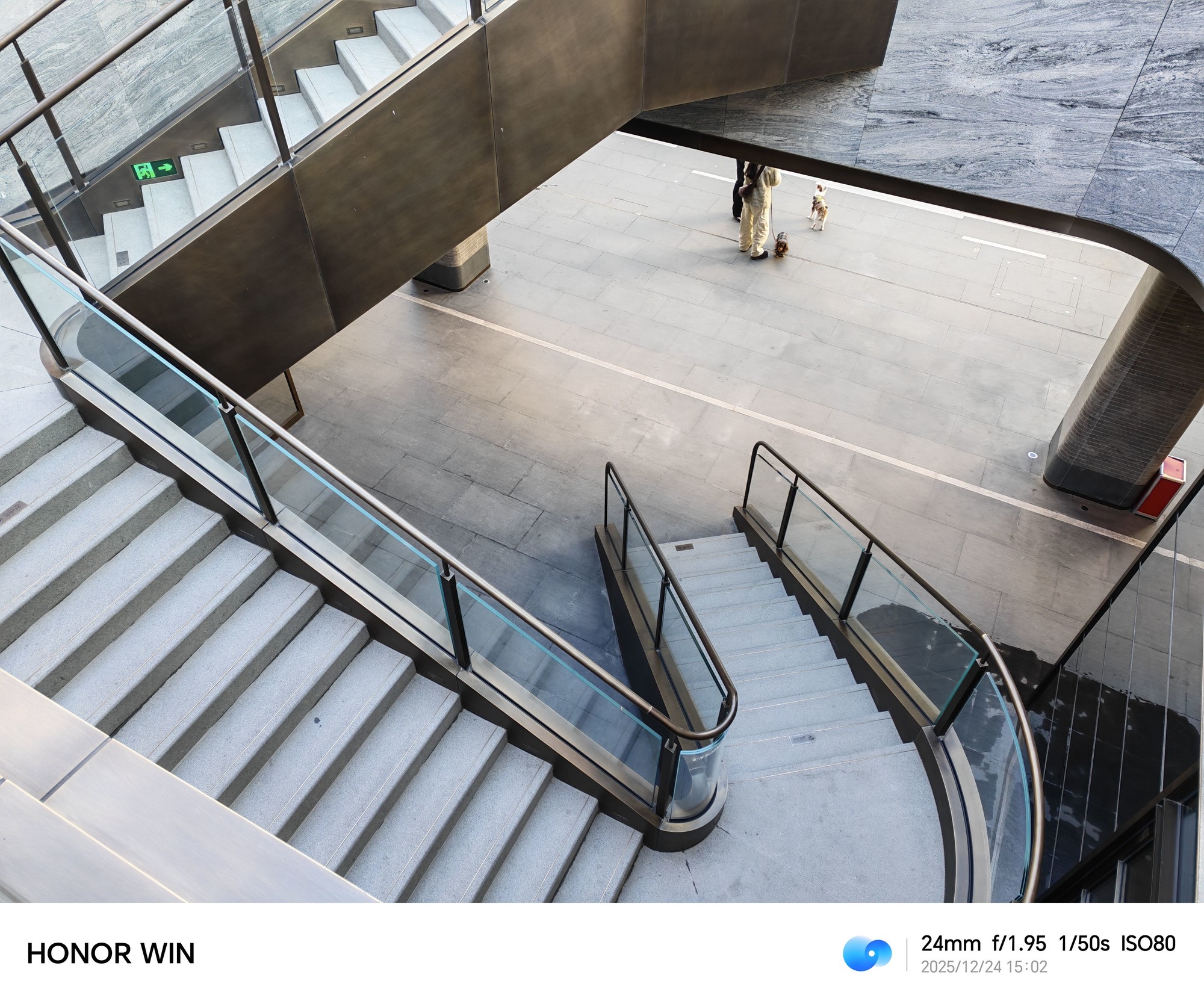 ��ҫWINȫ�����⣺10000mAh��ش��㡰��Ӯ��