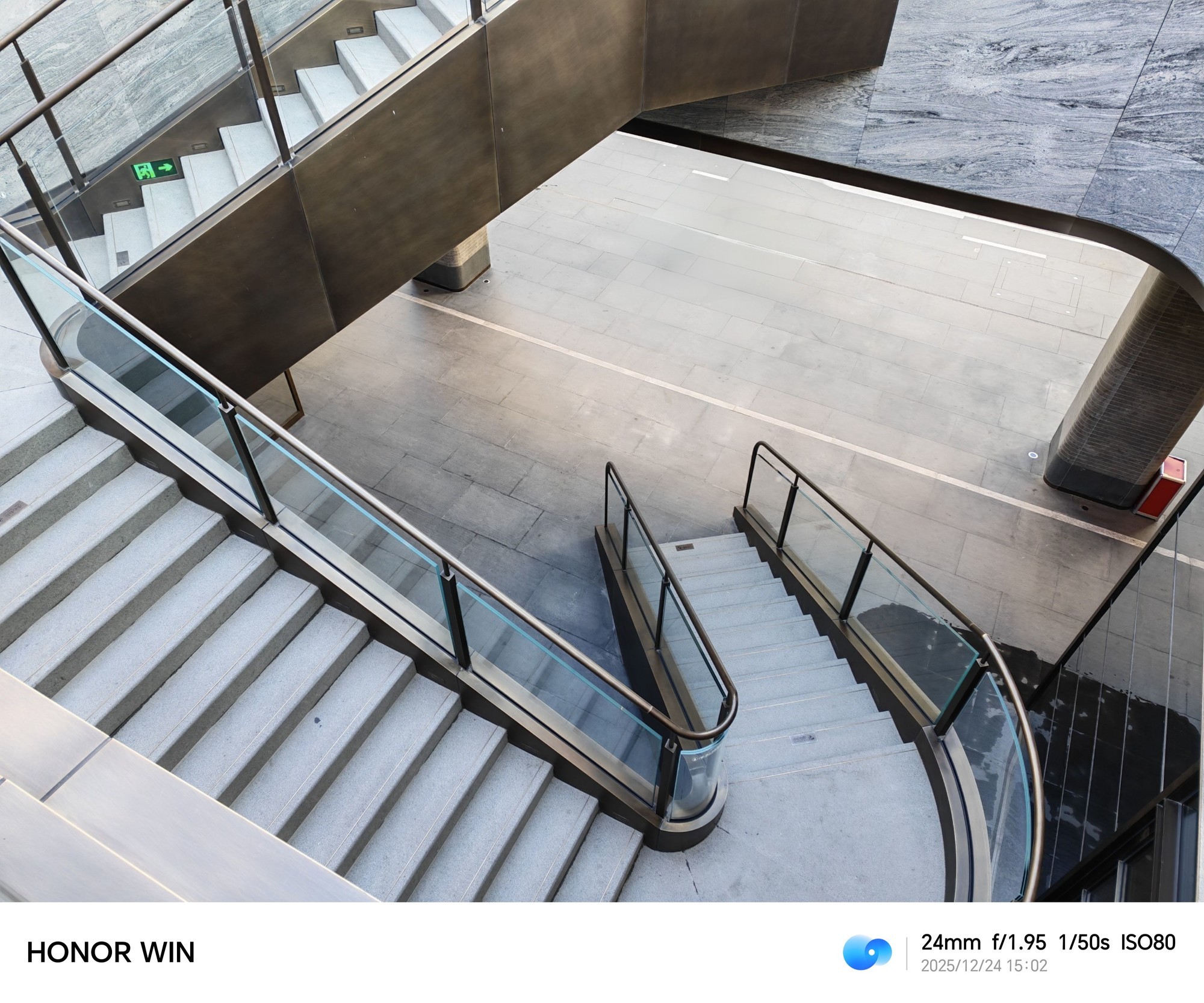 ��ҫWINȫ�����⣺10000mAh��ش��㡰��Ӯ��