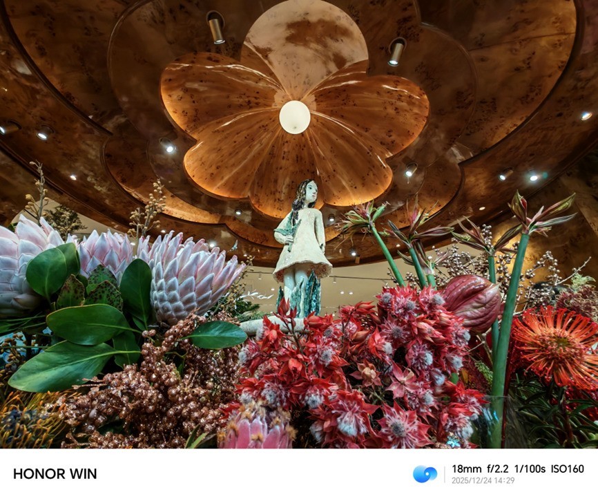 ��ҫWINȫ�����⣺10000mAh��ش��㡰��Ӯ��