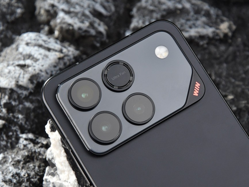 ��ҫWINȫ�����⣺10000mAh��ش��㡰��Ӯ��