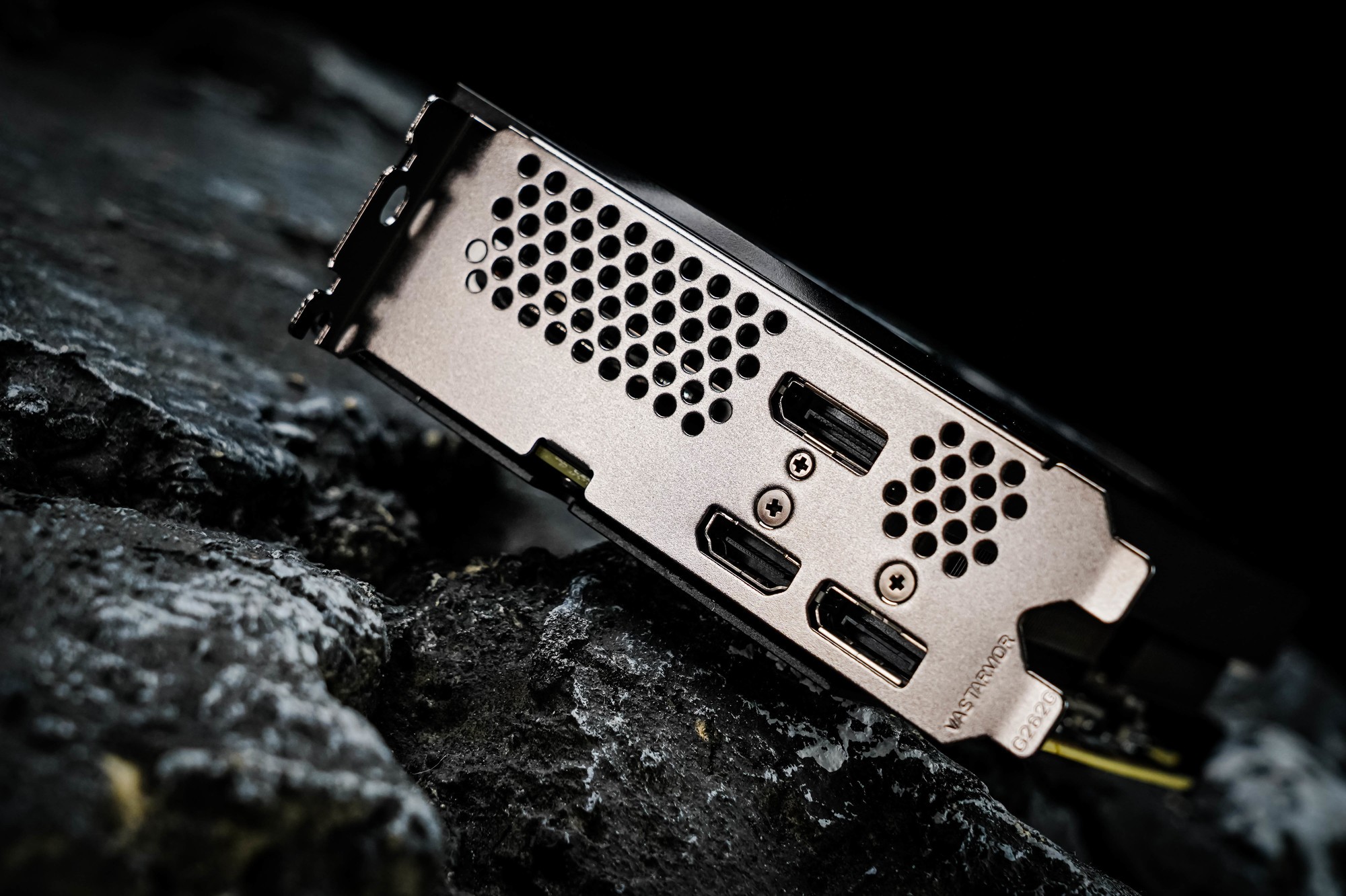 ���RX 9060 XT 16GB �Ͻ�V2�Կ����� 3000Ԫ��2K��
