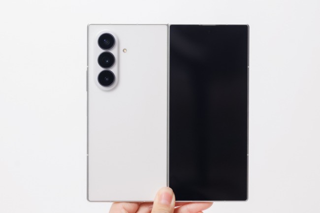 �۵����պÿ����ֻ��Ƽ�������Galaxy Z Fold 8 Ultra�����ĵ���һ̨�㶨