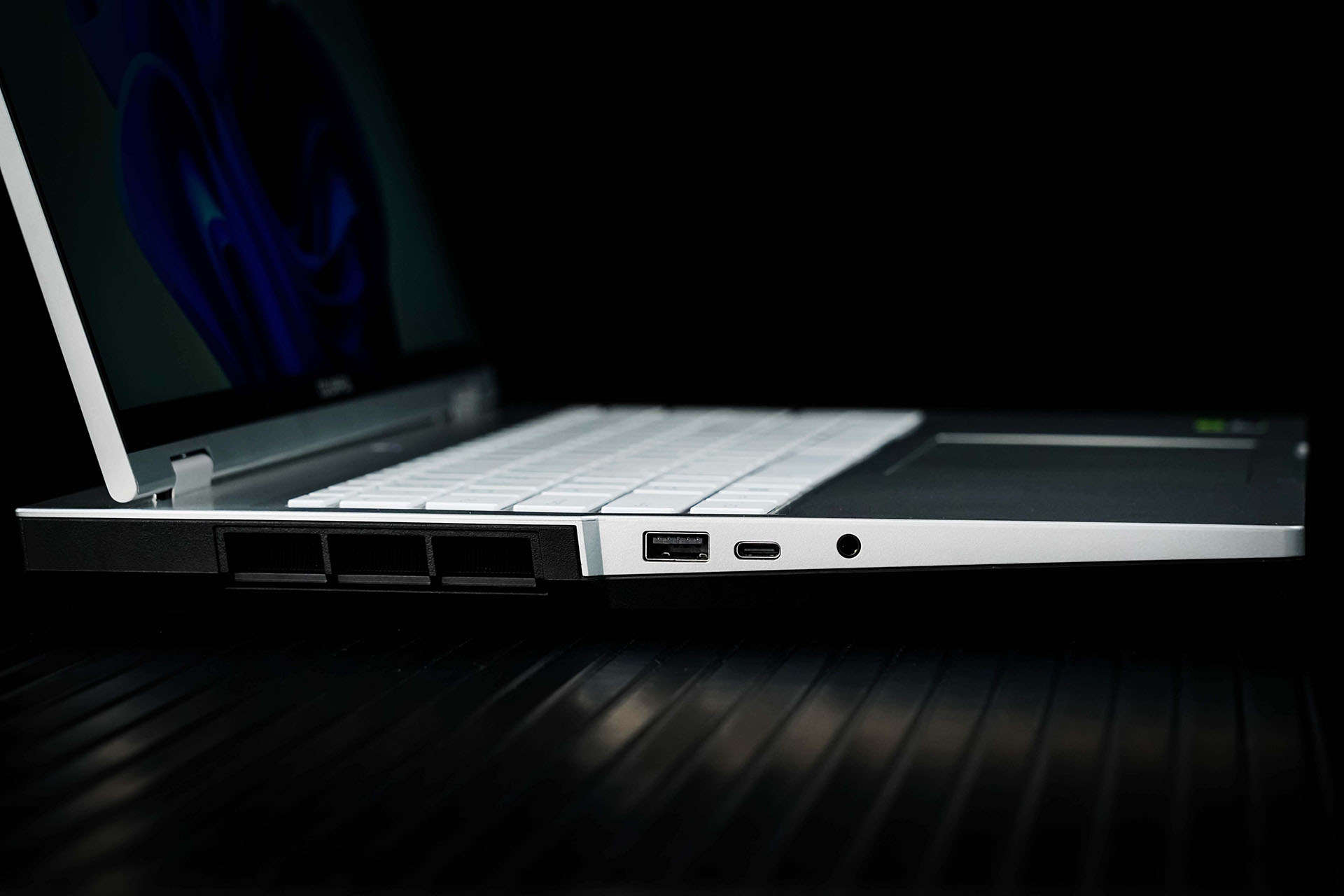 �߲ʺ罫��X16 Pro���� �����洢PC42Q�ӳ� ʵ��ڹ������5060��Ϸ��