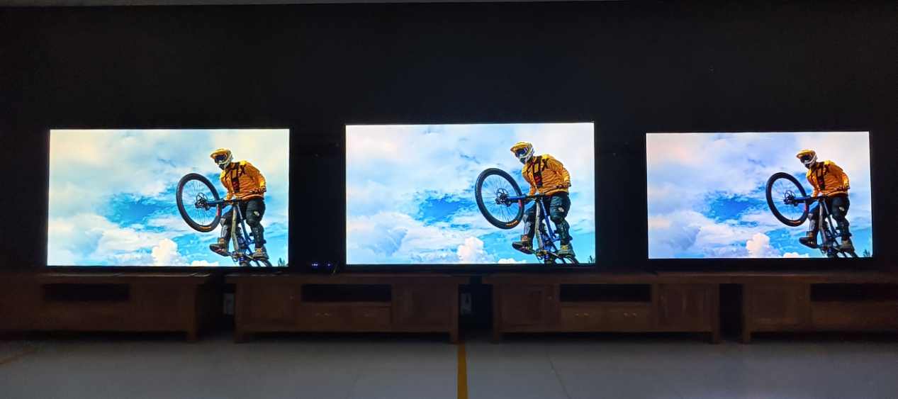 海信U7S Pro超前瞻:RGB-Mini LED成高端电视新方向,3万买100寸今年最值?