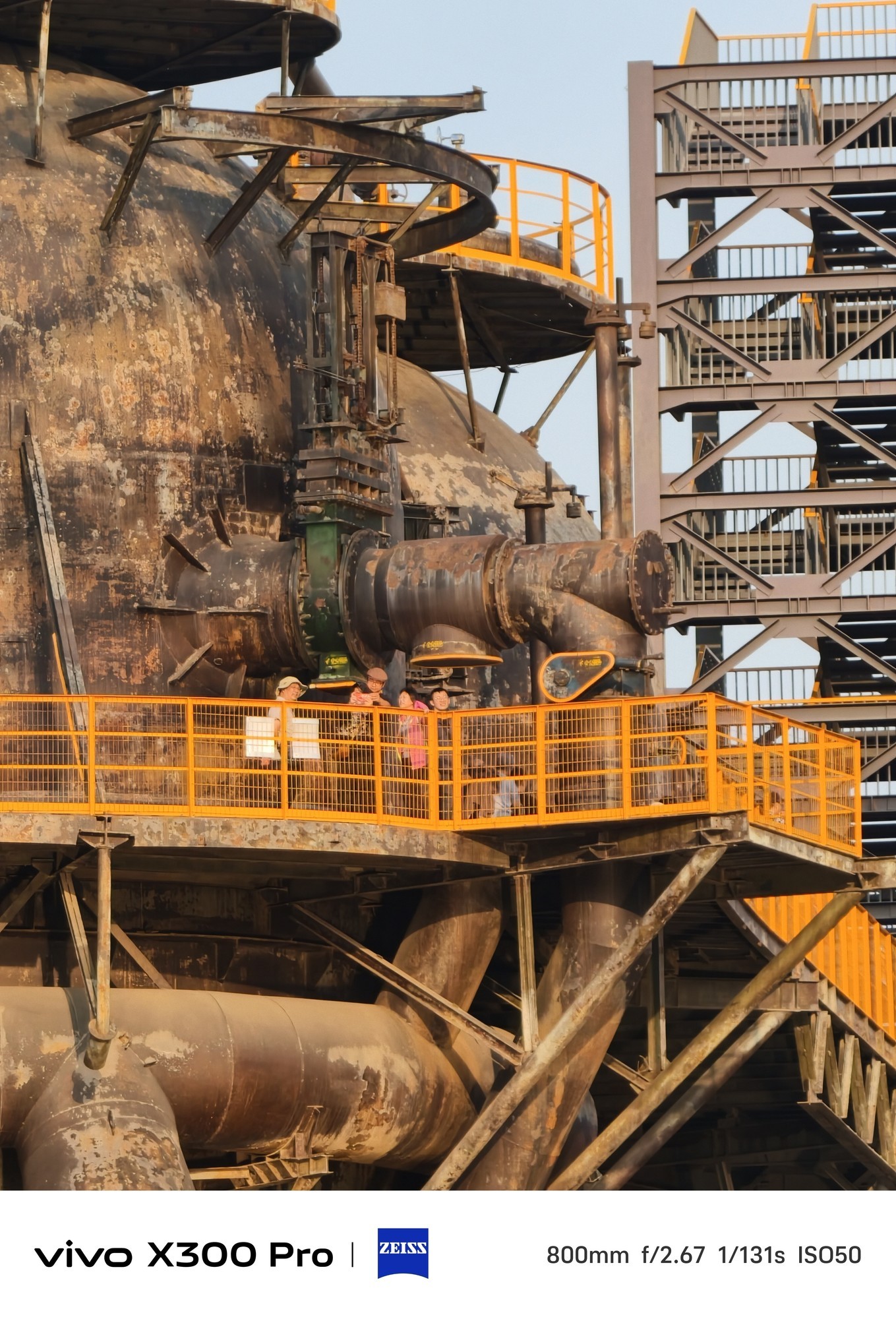 全场景都能出“巨片” vivo X300 Pro影像实测