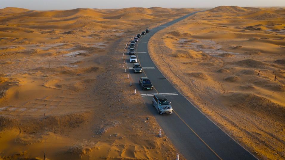 ɽ��Ϊ֤���������ᣬ��ΪǬ������������S9�״������й�˳���չ�