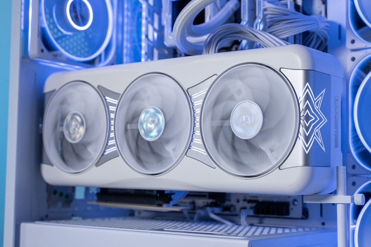 Ӱ GeForce RTX 5090 D ԿϸŻװȸ˳