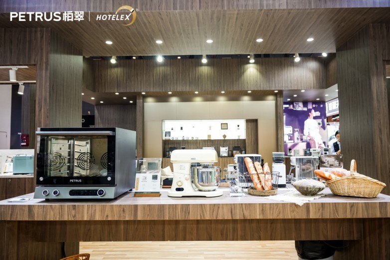 柏翠咖啡机专业技术及重磅新品亮相上海HOTELEX