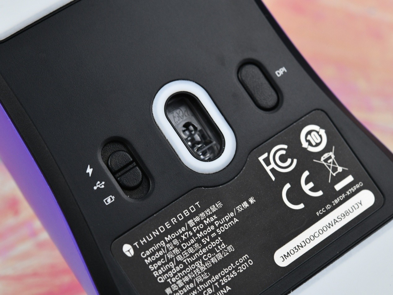 自研模具+PAW 3955 TURBO!新增双配色 雷神炽刃X7s Pro Max评测