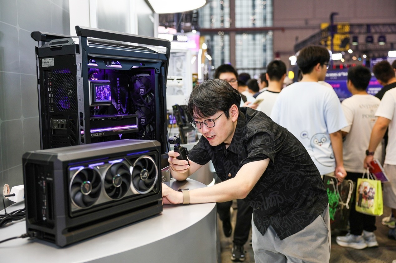 BW2025 ROG+԰ ˶ԿԪ
