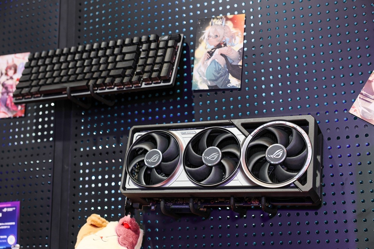 BW2025 ROG+԰ ˶ԿԪ