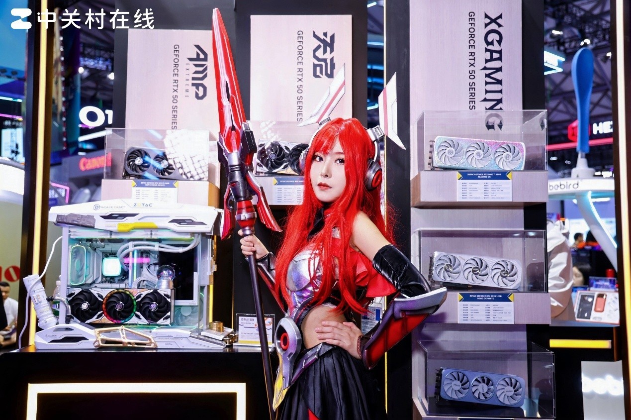 RTX 5080ɫѧ̫˧ ChinaJoy2025̩չ̨