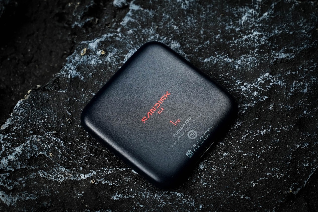 焕新来袭,实力如一——闪迪ELE移动固态硬盘开箱试用 助力高效数字生活