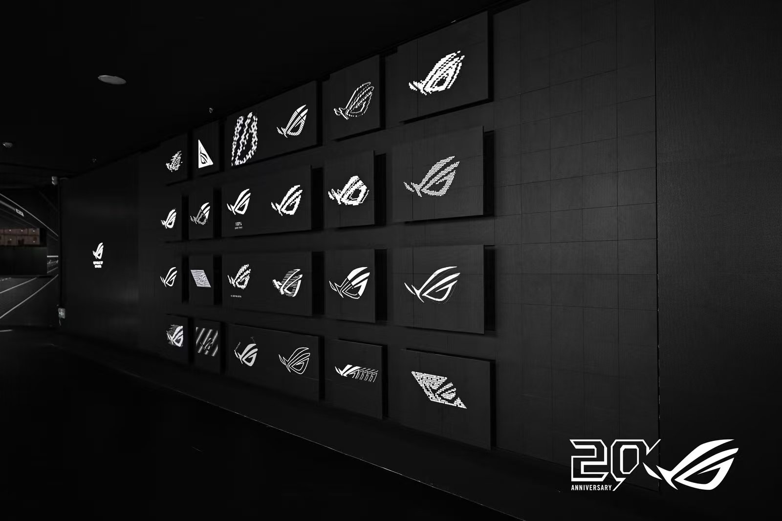 ROG����������Ļ ���ROG��������
