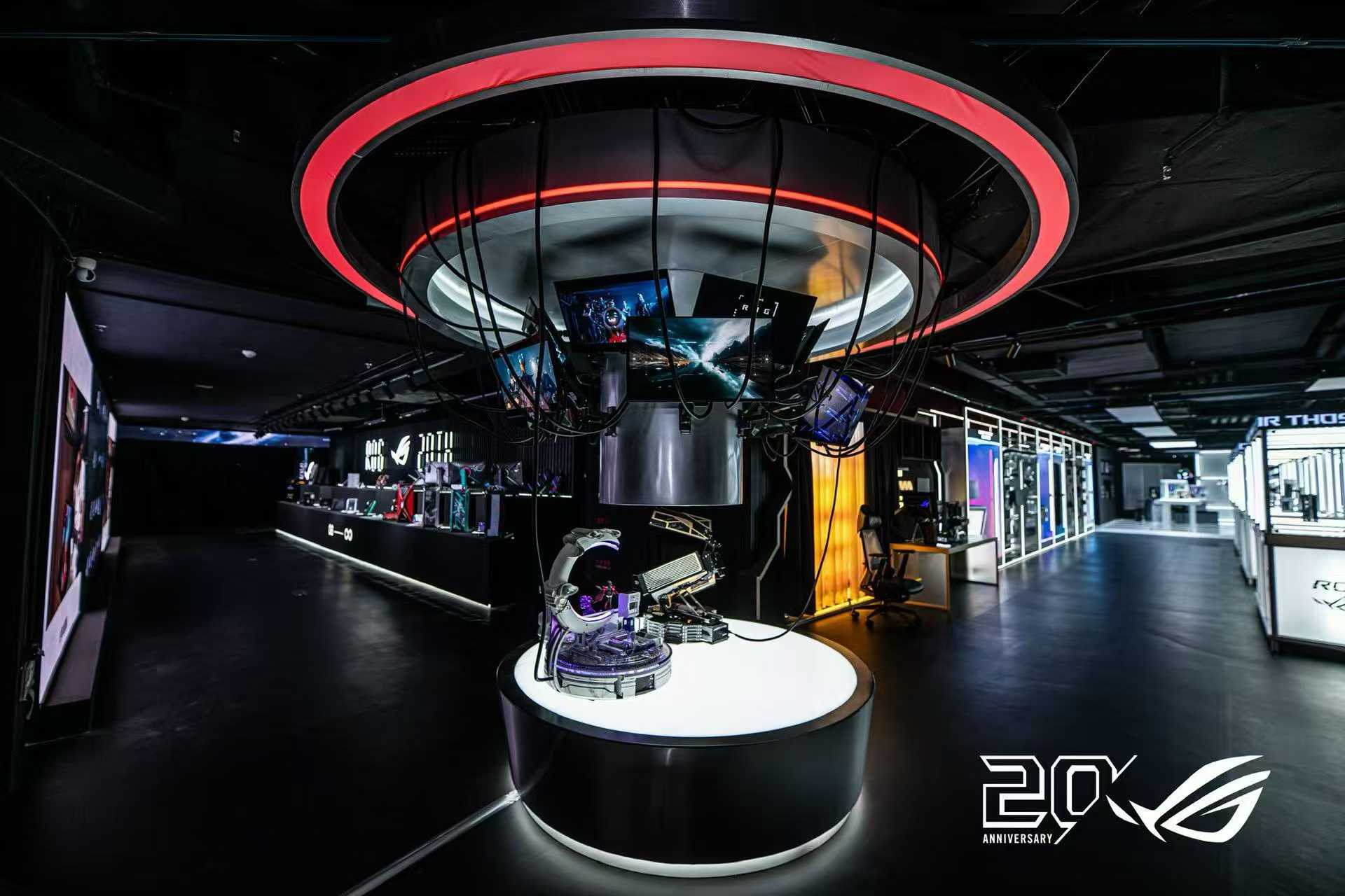 ROG����������Ļ ���ROG��������