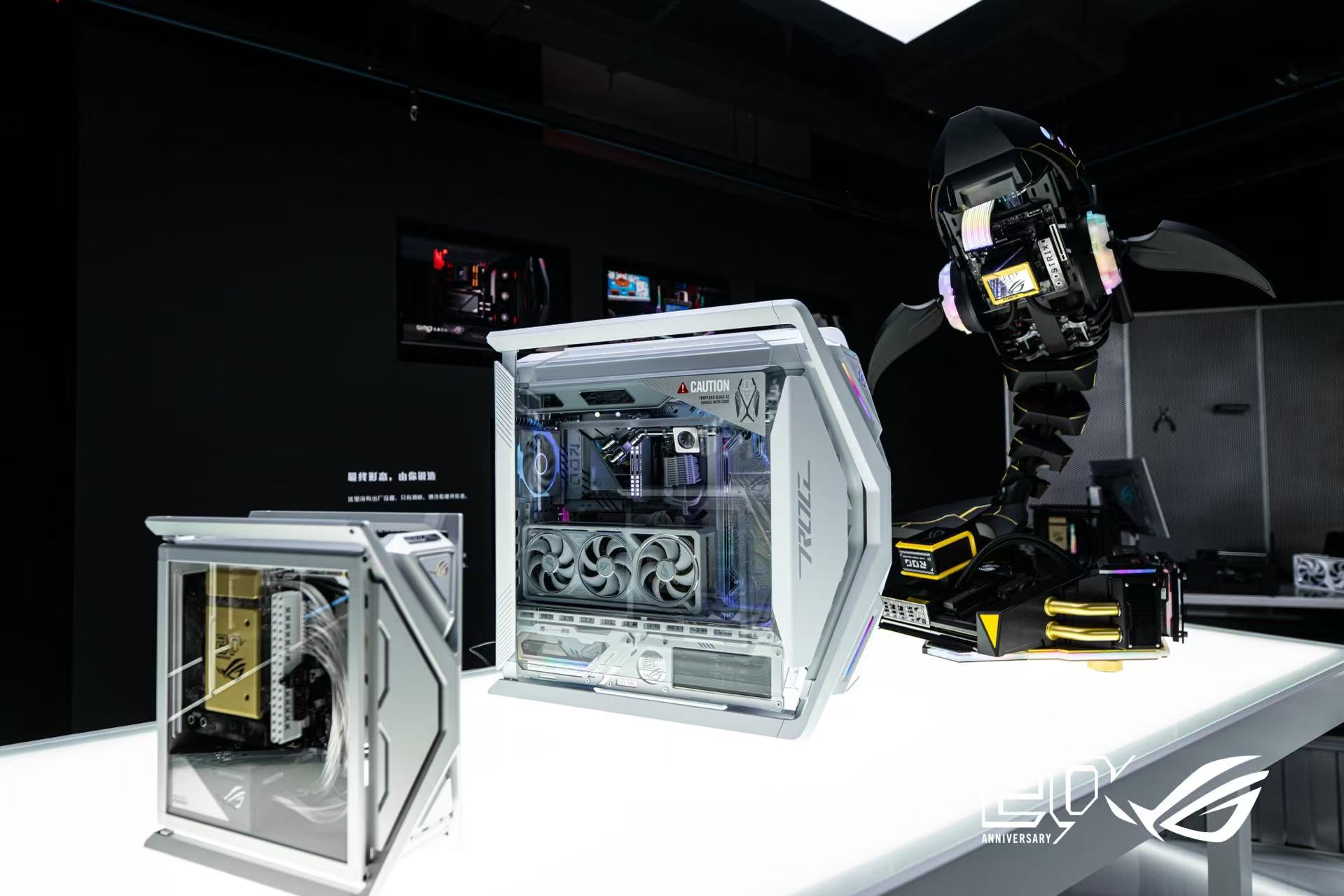 ROG����������Ļ ���ROG��������