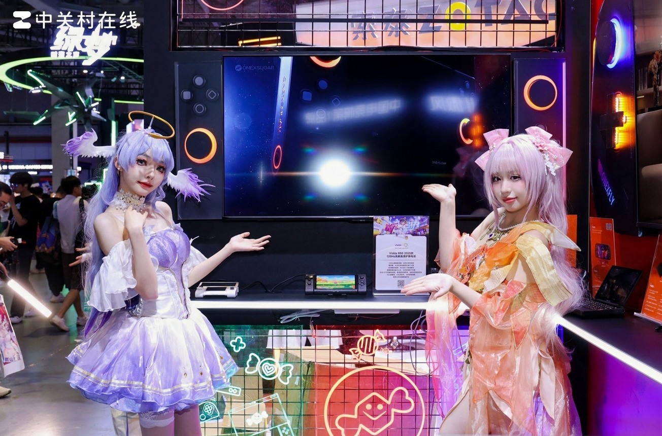 OneXPlayer闪耀Bilibili World 2025，展台人气爆棚引狂欢