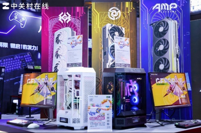 ZOL携25家品牌“力场全开”打造ChinaJoy最strong舞台！