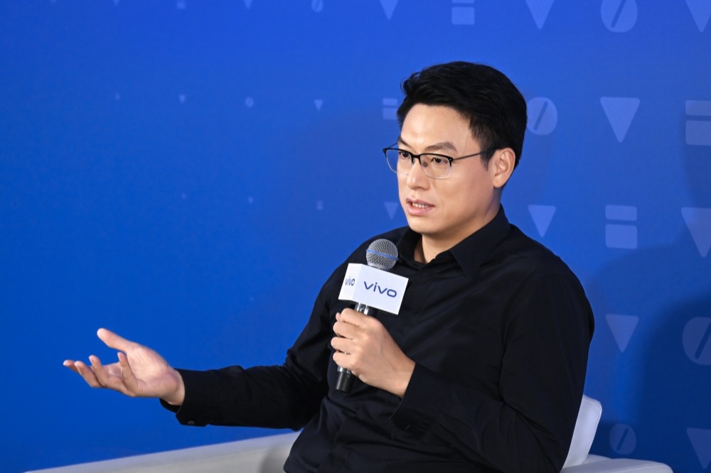 vivo X Fold6会后采访:AI时代重构交互,向主力机体验进化