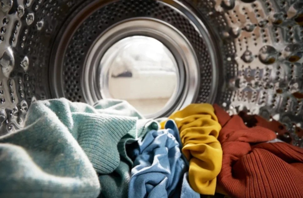 这6样东西千万别用洗衣机洗,既伤物品又损机器,很多人还在犯