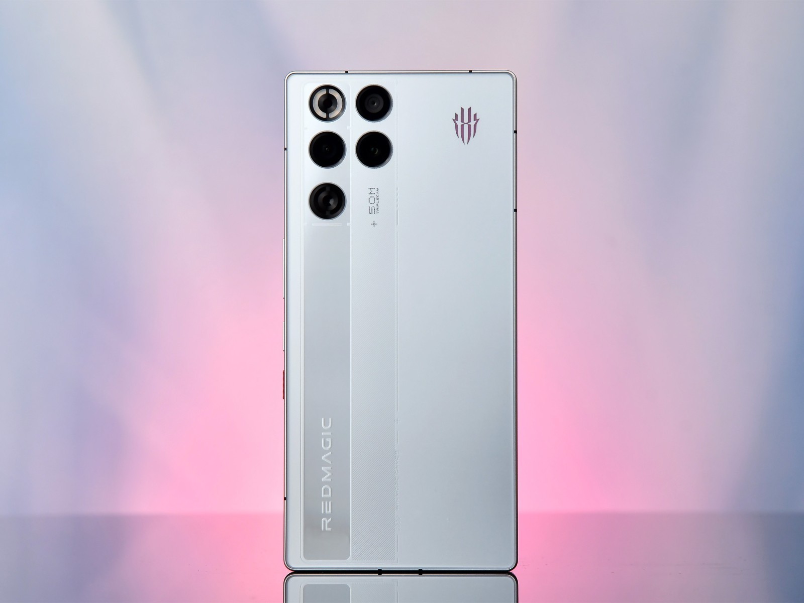 һ�� Ace 6T���Σ�2025�곬��֡��Ϸ���ܻ��Ƽ�