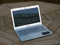 IPS׻ U55CʼǱײ