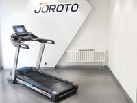 ÖÇÄÜÔ˶¯ÐÂÍæ·¨ ÄãÖ»²îһ̨JOROTO-L5Åܲ½»ú