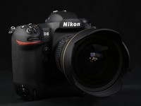  153 point focus 14 consecutive shots of Nikon flagship SLR D5 trial
