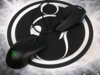  MOBA Mouse Who Is Stronger than Crazy Snake 2014 PK Logitech G302