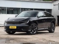 P7綯SUV