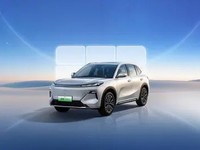 吉利星舰7 EM-i热销解析:动力、配置、空间全解析