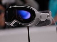 扎克伯格批苹果VR头显:不如Mate