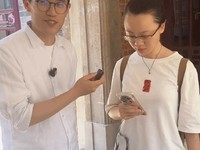 王腾到雷军母校做调研：学生用小米手机比例更高