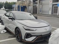 长安第三代UNI-V实车曝光,外观升级动力提升