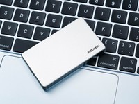 ����������������̬�顤�ȷ��4TB�ƶ���̬Ӳ������