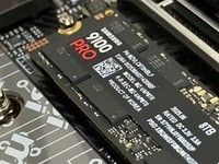 SSD���������ɢ��Ƭ���㣬���ǻ�����������������޷��ִ�M.2���
