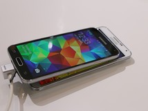 新机皇大提升 三星GALAXY S5细节图赏
