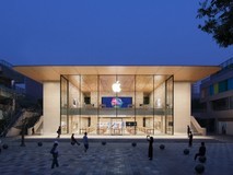 iPhone 15系列首销现场及开箱上手直播