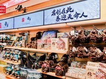 名创《黑神话》主题店盛大开业：人山人海，超赞氛围直击现场