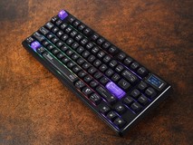 超好用的75%配列小键盘！微星GK600 W DUKE限定版键盘评测