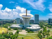 子牛亦东30亿集成电路核心零部件项目将在光谷落户