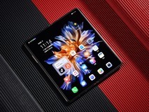 首发多项黑科技 荣耀Magic Vs深度评测