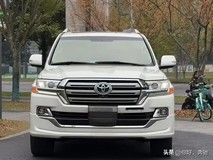 4.6L发动机才是宝藏 经济实惠性价比高